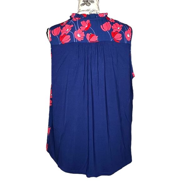 41Hawthorn (XSP) Orlee Mixed Material Sleeveless Top - Stitch Fix Floral Blouse - Picture 4 of 15